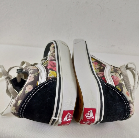 VANS Off The Wall Old Skool Black Suede Floral Skate Sneakers Women Size 5 - Picture 7 of 12